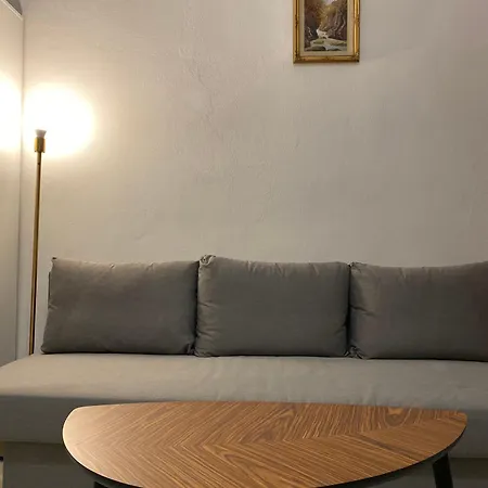 Front Apartments, * Lecco