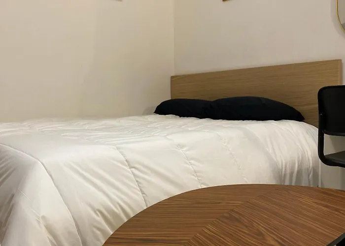 Front Apartments, Apartamento